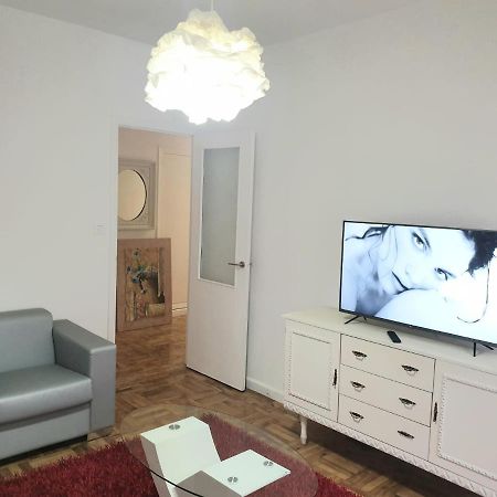 Contrastes Ribeira Sacra Apartment Monforte De Lemos Luaran gambar